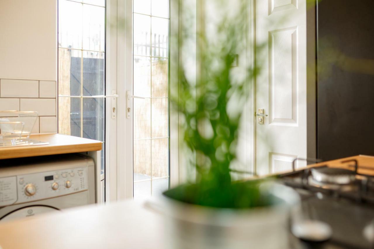 Sapphire Home Stay Liverpool Extérieur photo
